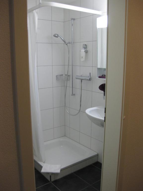 Hotel Restaurant Roessli Uetendorf Pokój zdjęcie
